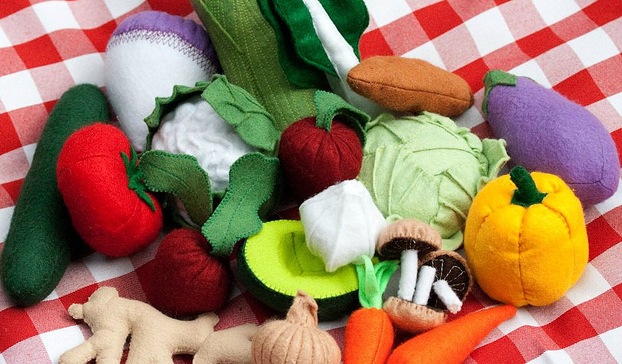 knitted food