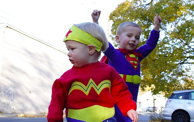 kids dressed as super heroes